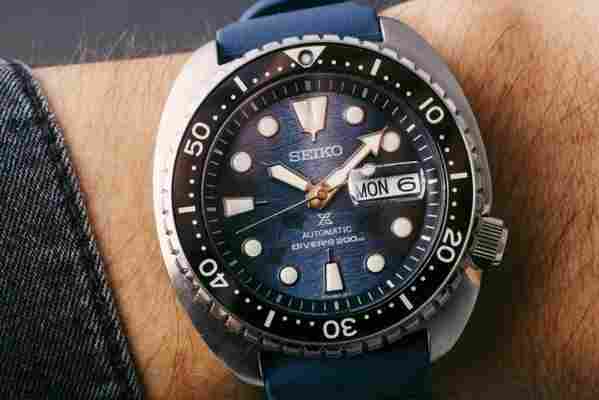 Seiko Prospex SRPF77K1 “Save the Ocean” Dark Manta Ray