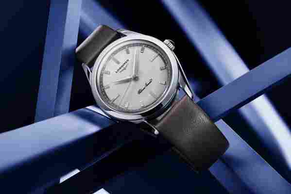 4 ceasuri Longines pregatite pentru lansare